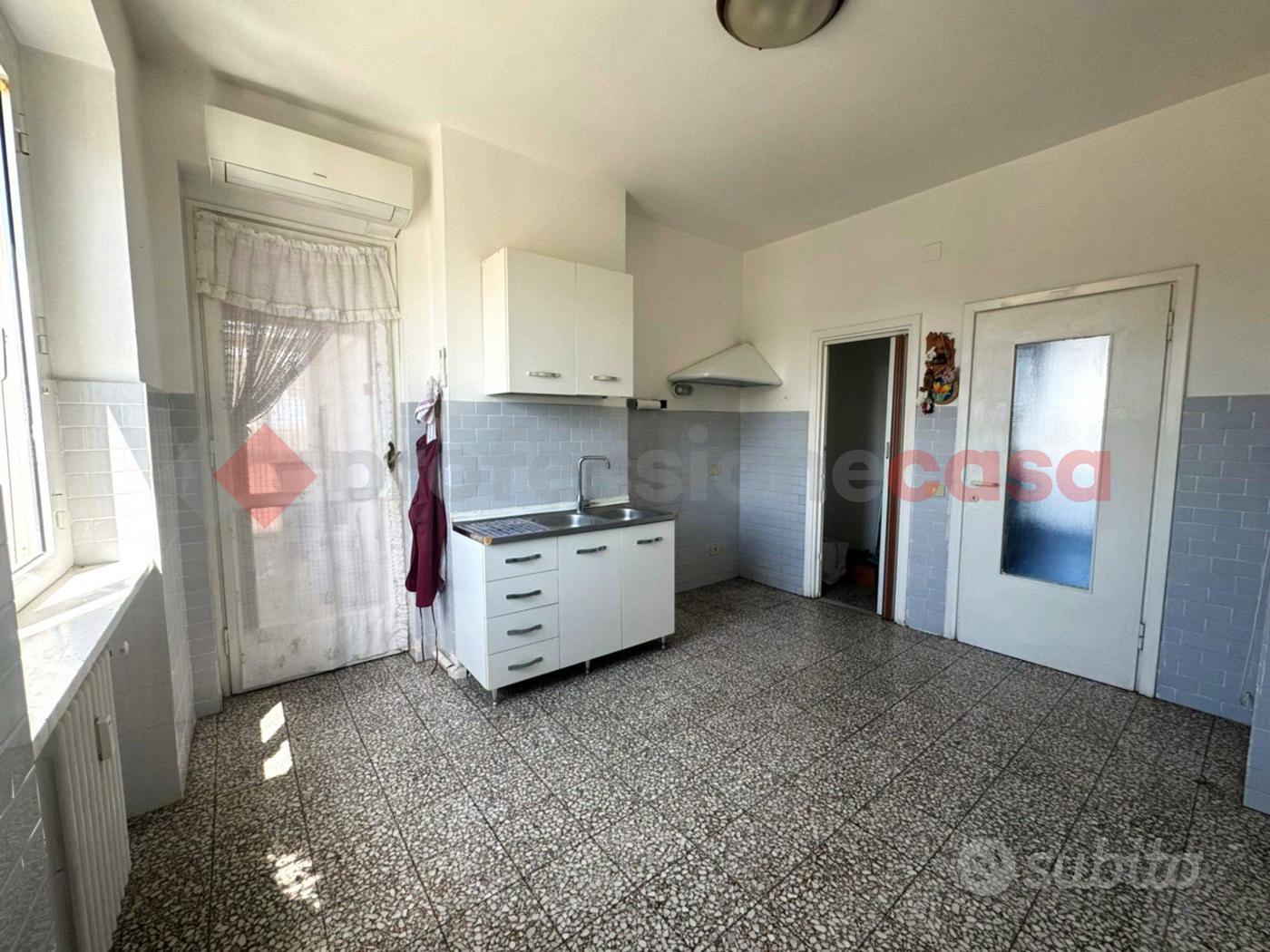 Apartment in Livorno, Consiglio di Zona 1 - Vista 5