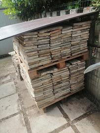 Mattoni, pianelle antiche 