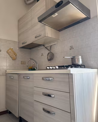 Cucina completa usata con lavastoviglie - 280€