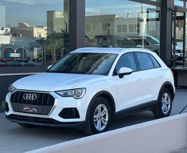 AUDI Q3 35 TDI S tronic Business