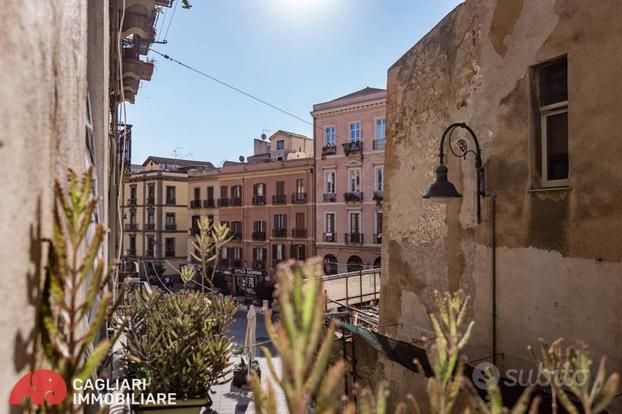 Cagliari Corso Vittorio Esavano Divisibile in 2 ap