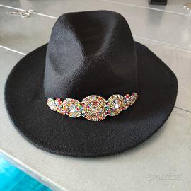 Cappello nero