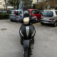 Piaggio Beverly 350 s