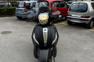 Piaggio Beverly 350 s