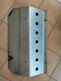 Piastra para serbatoio defender