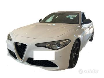 Alfa Romeo Giulia 2.2 DIESEL 180 CV SUPER KM38000 