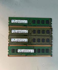 4x Samsung DDR3 1GB PC3-10600 RAM