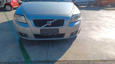 Ricambi usati volvo v50 sw 1,6 cv 110 diesel