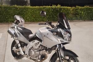 Suzuki V Strom DL 650 - 2004