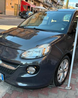 Opel Adam 1.2 70 CV