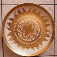 Piatto decorativo dipinto a mano con oro zecchino