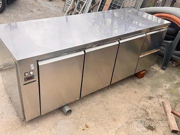 Frigo bar