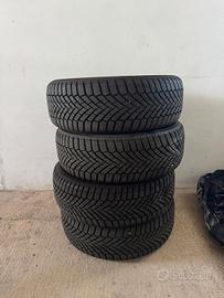 4 gomme Yokohama termiche