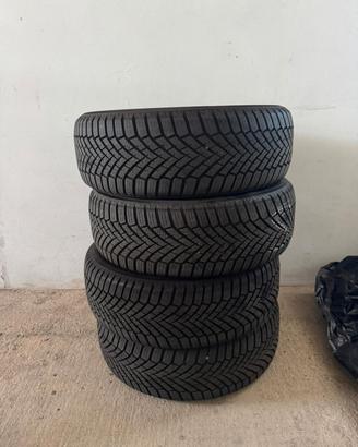 4 gomme Yokohama termiche