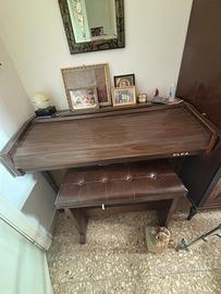 Organo Elka degli anni ‘80
