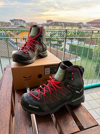 Scarponi da donna Salewa MTN Trainer Mid GORE-TEX