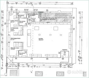 Negozio di 180 a zero branco