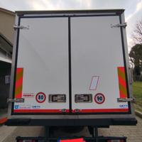 Allestimento cella isotermica freddo frigo daily