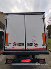 iveco daily allestimento cella frigo isotermica 
