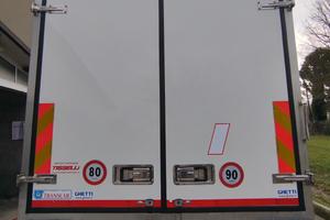 iveco daily allestimento cella frigo isotermica 