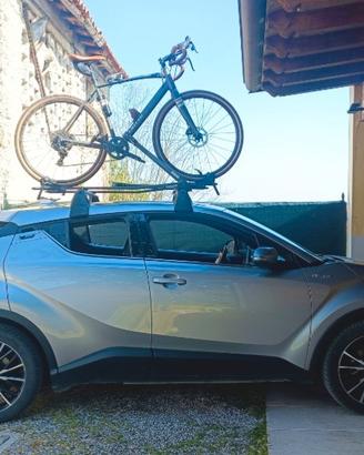 barre portatutto Toyota + 2 portabici