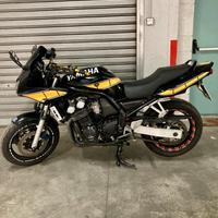 Yamaha Fazer 600