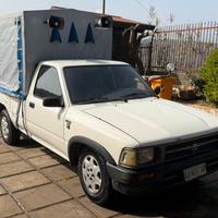 Toyota Hilux 2.4 diesel 4x2