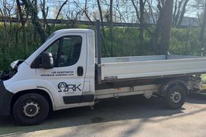 Fiat Ducato cassone ribaltabile trilaterale