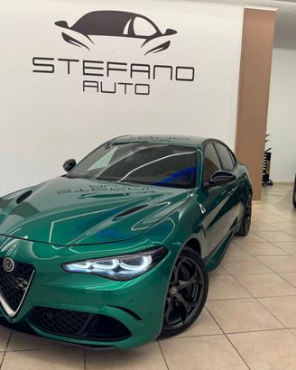 Alfa Romeo Giulia 2.9 V6 Bi-Turbo AT8 Quadrifoglio