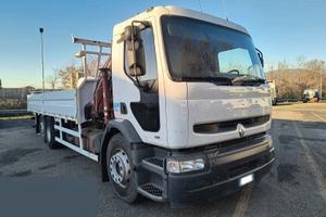 Renault V i 22A X A8 CASSONATO CON GRU APPLICATA