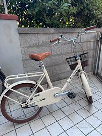 Bicicletta Vintage tipo Graziella Trubbiani ruota