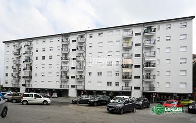 5 LOCALI IN VIA GIUSEPPE DI VITTORIO 41