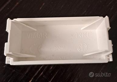  VIMAR - ARKE - 19041 - Copriforo Bianco