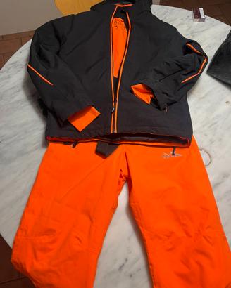 Completo sci con doppio pantalone pari a nuovo