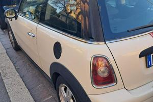 mini one , anno 2010 , benzina / gpl
