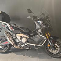 Honda X-ADV 750 OPERAZIONE 50%