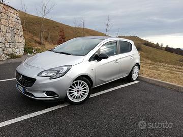 Opel corsa 1400 cc 90 CV 5 porte glp