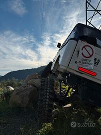 Suzuki Samurai
