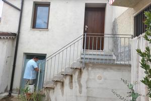 casa singola  ad Albano di Lucania nuova ristr