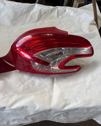 Fanale Faro Posteriore destro Peugeot 208