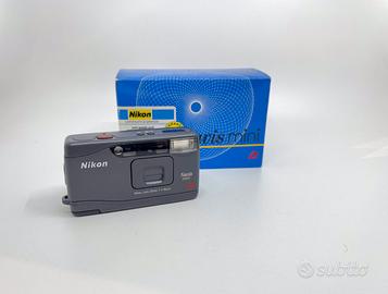FOTOCAMERA ANALOGICA COMPATTA NIKON NUVIS MINI