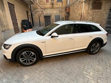 Audi A4 Allroad 163CV anno 2018
