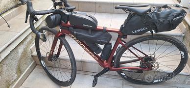 bici gravel/enduro Megamo