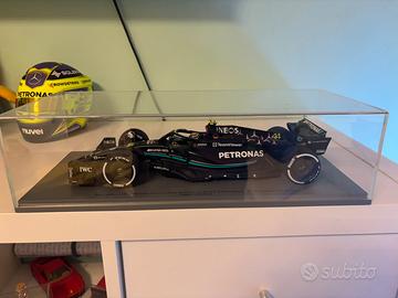 Modellino mercedes w14 hamilton