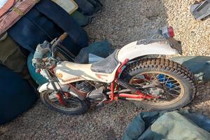moto da trial Montesa Cota 200