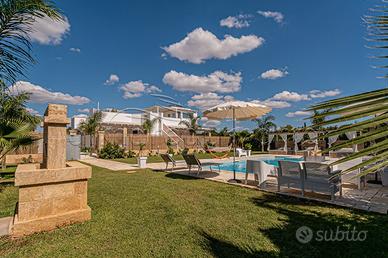 Nuova villetta con piscina in complesso residenzia