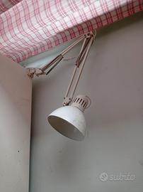 Lampada da scrivania 