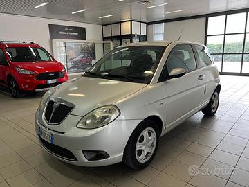Lancia Ypsilon 1.2 Oro