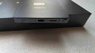 Samsung s 25 1 T Jetblack.