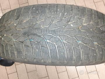 Gomme invernali + cerchi 205 60 r 16